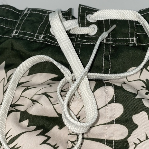 New Speedo Swim Shorts - Picture 4 of 9